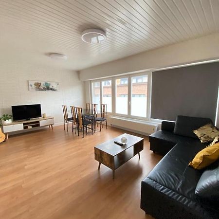Big Sunset 2 Bedroom House With A Garden Amberes Exterior foto