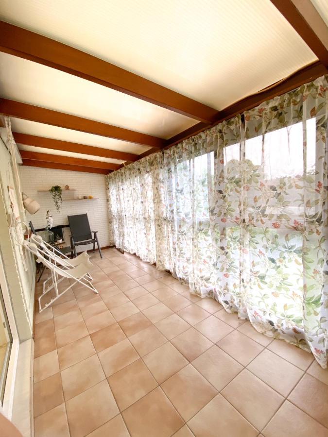 Big Sunset 2 Bedroom House With A Garden Amberes Exterior foto