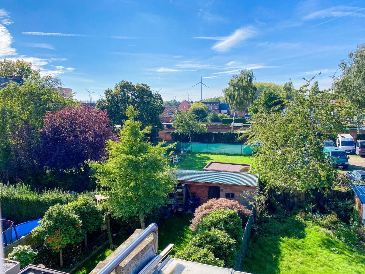 Big Sunset 2 Bedroom House With A Garden Amberes Exterior foto