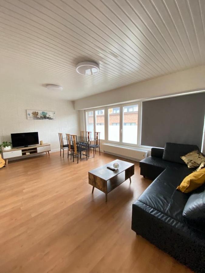 Big Sunset 2 Bedroom House With A Garden Amberes Exterior foto