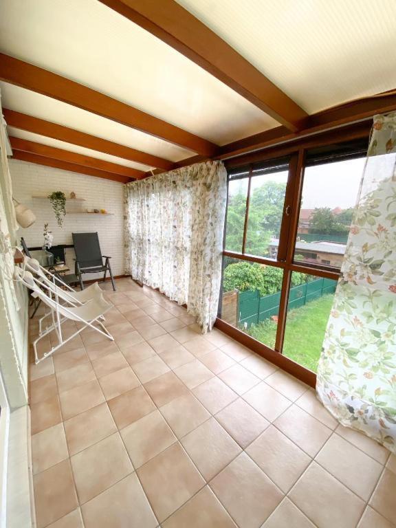 Big Sunset 2 Bedroom House With A Garden Amberes Exterior foto