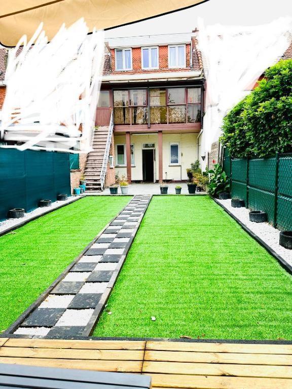 Big Sunset 2 Bedroom House With A Garden Amberes Exterior foto